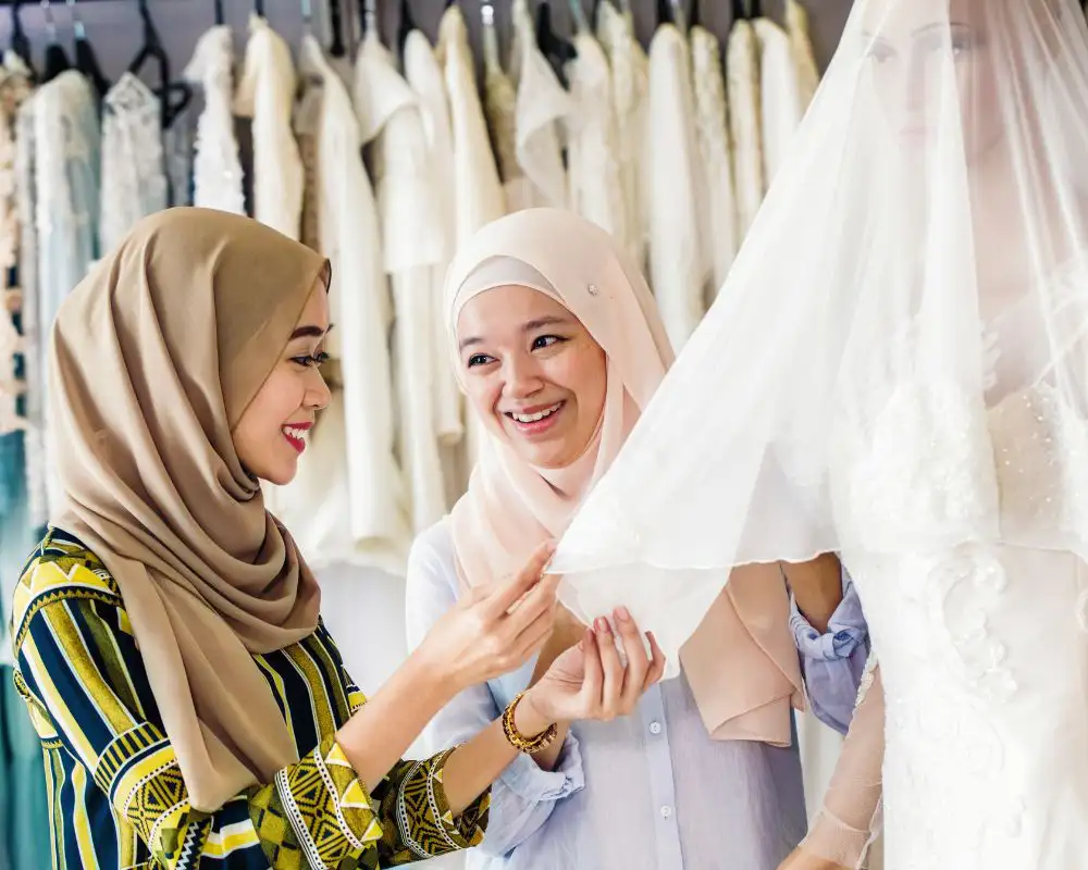Top 10+ Muslim Shopping Places in Ho Chi Minh City