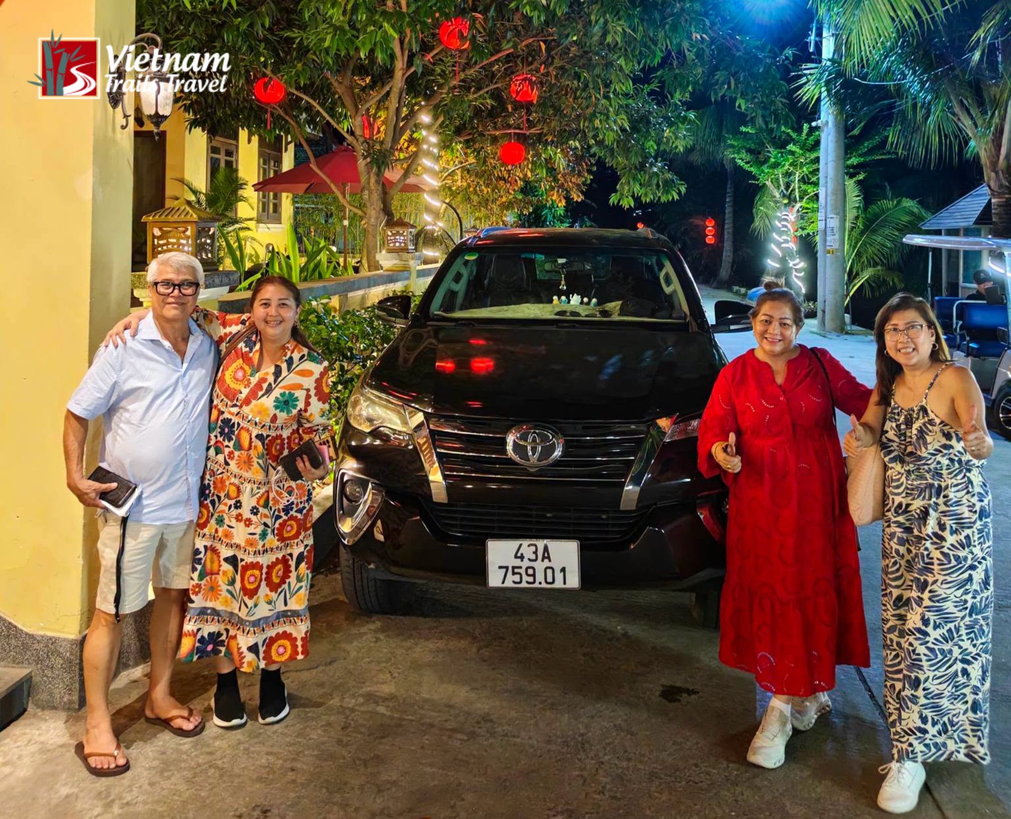 Reliable private car hire option for exploring the Marble Mountains and central Vietnam attractions